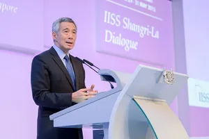 Biển Đông “nổi sóng” tại Đối thoại Shangri-La 2015