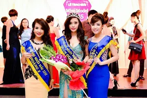 Nữ hoàng người Mẫu 2015 tổ chức thi 'chui'