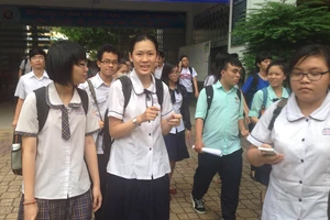 Hồ sơ đăng ký xét tuyển ĐH, CĐ năm 2015 gồm những gì?