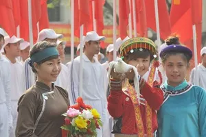 Bắn 21 phát đại bác chào mừng 70 năm Quốc khánh 