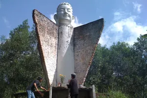 'Bí ẩn' đầu tượng Phật Dốc 47 trên Quốc lộ 51