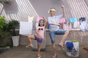 Ca sĩ Hiền Thục mang bầu, lại làm MV ca khúc về tình mẹ con