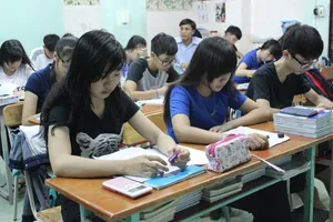 Giáo viên chỉ dẫn phụ huynh cách ‘giảm tải’ cho con