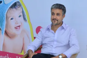 Dân Việt cuồng sữa bột, bác sĩ ngoại tròn mắt