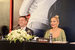 Nữ ca sĩ Rita Ora đã đến TP.HCM