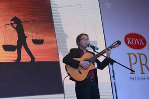 Chùm ảnh: Ấn tượng những gương mặt được trao giải thưởng Sống đẹp 