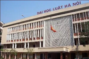 Tạm dừng việc bổ nhiệm người trúng tuyển hiệu trưởng ĐH Luật Hà Nội