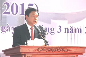 Bí thư Đinh La Thăng: 'Không cần những cán bộ trục lợi cá nhân'