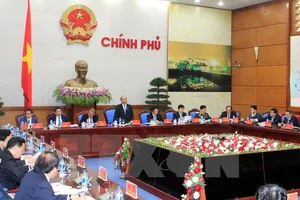 Chính phủ mới họp phiên đầu tiên sau khi được kiện toàn