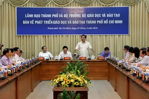 Bí Thư Đinh La Thăng: Năm nay dứt khoát phải xóa dạy thêm, học thêm