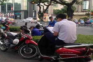 Muôn kiểu ôn bài trước giờ thi 