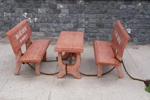 Khu phố yên tịnh nhưng không yên bình