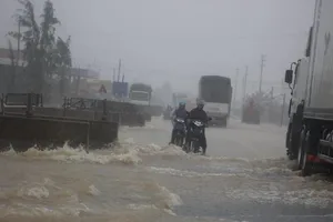 Đường về nhà Đại tướng Võ Nguyên Giáp bị ngập sâu 