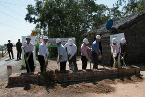 Khởi công ba cây cầu thuộc chương trình Cầu Nông thôn