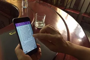 Thứ trưởng Bộ GD&ĐT dùng Viber điều hành thi tốt nghiệp