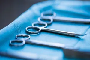 Tử vong vì phẫu thuật tăng kích thước dương vật