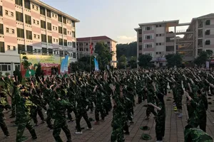 PGS Văn Như Cương: Có những điều lạ lẫm mà giờ mới thấy