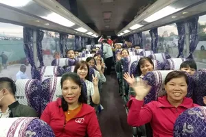 35 chuyến xe chở niềm vui đoàn viên đến khắp mọi miền