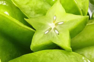 Canh chua khế rau tập tàng cá lóc, bạn từng thử chưa? 