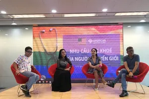 Người chuyển giới gian nan với dịch vụ chăm sóc y tế 