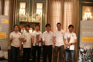 Đội Việt Nam đầu tiên vào chung kết Tay đua vô địch thế giới