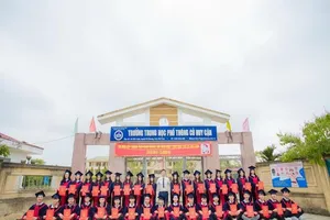 Ngôi trường miền núi có lớp đậu đại học 100%