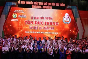Trao giải thưởng Tôn Đức Thắng cho 10 kỹ sư, công nhân 