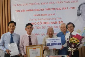 'Khảo cổ học Nam bộ' đoạt Giải thưởng Trần Văn Giàu 2019