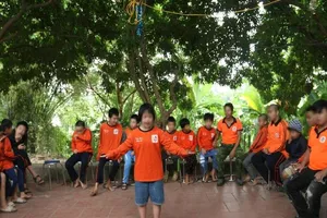 Trẻ tự kỷ là con người, phải được đối xử như con người