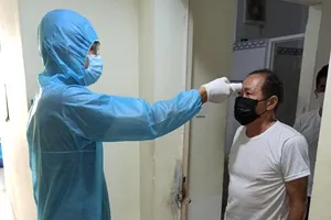 Mỗi bệnh nhân chỉ một người chăm sóc, dừng thăm bệnh