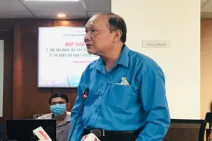 'Cây bật gốc trong trường, trách nhiệm thuộc về tôi'