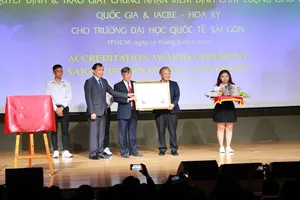 Đại học SIU đạt hai chứng nhận kiểm định chất lượng giáo dục 