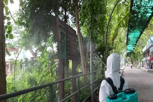 Thảo Cầm Viên được phun khử trùng, duy trì hoạt động 