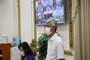 1 ca nghi nhiễm COVID-19 từ Hải Dương, TP.HCM họp khẩn