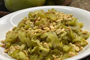 Người Quảng xa xứ nhớ dưa muối xổi như người Hàn nhớ kim chi