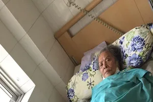 Thay khớp háng thành công cho cụ bà 101 tuổi