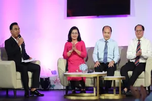 Hơn 4 tỷ đồng tri ân lực lượng y tế tuyến đầu chống dịch 