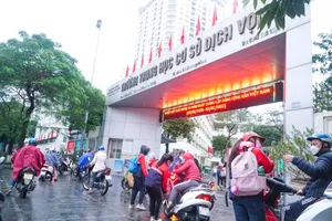  'Không có việc bắt học sinh phải chuyển trường và không thi vào lớp 10 THPT'