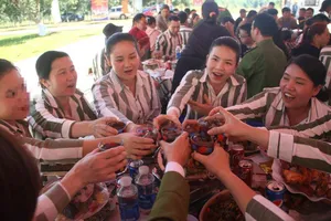 Tết sớm ở Trại giam Gia Trung 