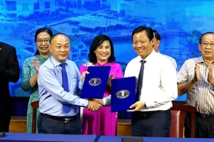 Trường Đại học Khoa học Xã hội và Nhân văn hợp tác với Long An phát triển nguồn nhân lực