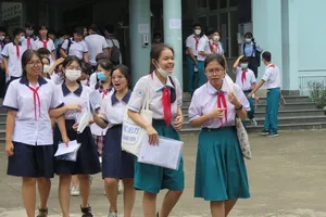 Thí sinh nói gì sau khi thi xong môn Ngữ văn? 