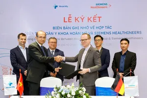 Tập đoàn Y khoa Hoàn Mỹ và Siemens Healthineers ký hợp tác chăm sóc sức khỏe toàn diện