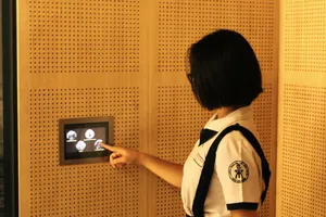 Nghe 'Chiếc hộp kể chuyện' ở Bảo tàng TP.HCM