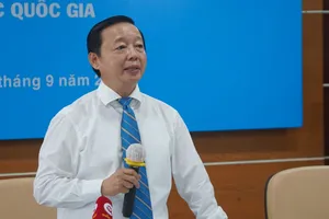  Phó Thủ tướng Trần Hồng Hà làm việc với 2 Đại học Quốc gia