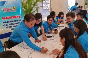 Công đoàn viên chức TP.HCM tập huấn cán bộ công đoàn