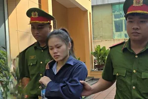 Hôm nay toà xử kín vụ 'bắt cóc hai bé gái ở phố đi bộ Nguyễn Huệ để quay clip khiêu dâm'