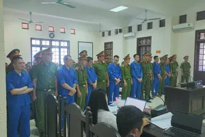 Quân Idol cùng 3 đàn em bị tuyên án tử hình