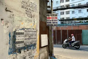 TP.HCM quyết trị nạn vẽ bậy, quảng cáo tín dụng đen 