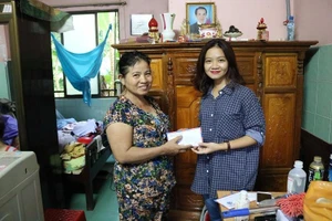 Bạn đọc góp 20 triệu hỗ trợ 2 bé đi học