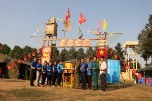 Cảm xúc lẫn lộn của các tân binh lên đường nhập ngũ